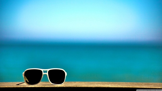 black-glasses-summer-image.jpg